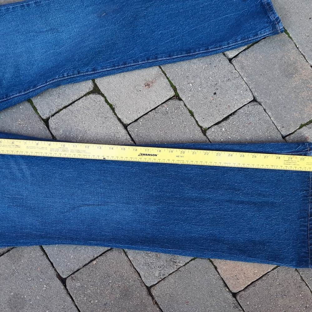 Universal Thread High Rise Flare Jeans - Picture 8 of 8